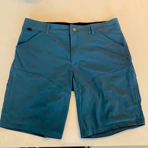 Kuhl renegade shorts in metallic Blue